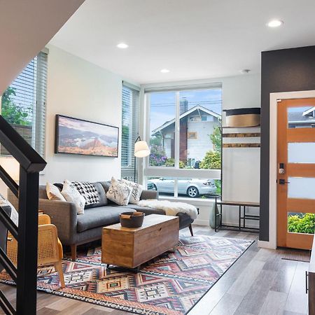 فيلا Stylish Townhouse Near Seattle Attractions المظهر الخارجي الصورة